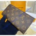 Louis Vuitton Monogram Canvas Sarah Wallet M62235