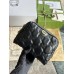 Gucci GG Matelasse Beauty Case GU726047-black