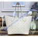 Louis Vuitton Mahina Leather Blossom MM M21851-cream