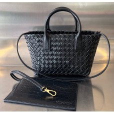 Bottega Veneta Mini Cabat B717712-black