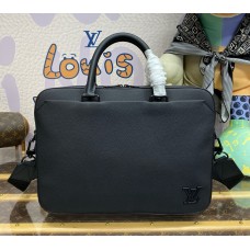 Louis Vuitton Pilot Briefcase M23778