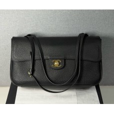 Chanel Maxi Flap bag C6231-A-black