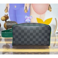 Louis Vuitton Locker Dopp Kit N40852
