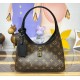 Louis Vuitton The Drop PM M12940