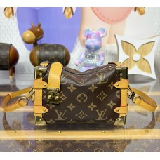 Louis Vuitton Side Trunk PM M46815