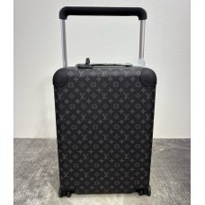 Louis Vuitton Horizon 55 M13771
