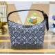 Louis Vuitton Pochette Hills M2A155