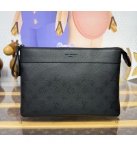 Louis Vuitton Pochette Voyage Souple M26741