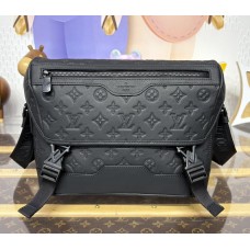 Louis Vuitton Messenger Voyager PM M25121