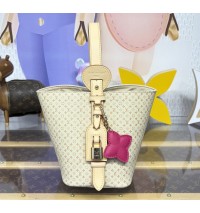 Louis Vuitton All In BB M15130