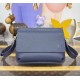 Louis Vuitton Boarding Messenger M15260