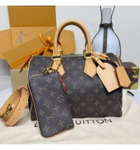 Louis Vuitton Speedy P9 Bandoulière 30 M21122