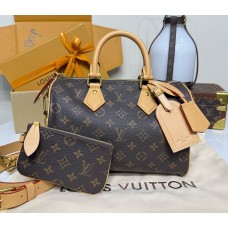 Louis Vuitton Monogram Leather Speedy P9 Bandoulière 25 M24443