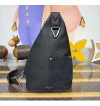 Louis Vuitton Delta Slingbag M27060