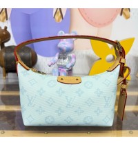 Louis Vuitton Pochette Hills M28250