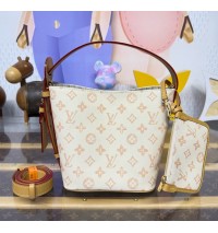 Louis Vuitton All in BB M28335