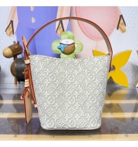 Louis Vuitton All In BB M2A377