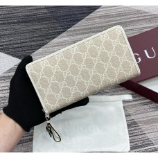 Gucci GG Emblem Zip-Around Wallet GUW819122-beige