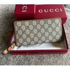 Gucci GG Emblem Zip-Around Wallet GUW819122-brown
