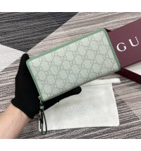 Gucci GG Emblem Zip-Around Wallet GUW819122-green