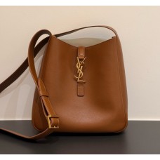 Saint Laurent LE 5 À 7 supple Crossbody in Grained Leather YSLA00211-B-brown
