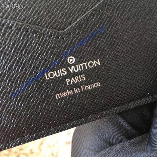 Louis Vuitton Monogram Eclipse Passport Cover M64501 – LuxTime DFO Handbags