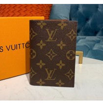 Louis Vuitton Monogram Canvas Passport Cover M64502