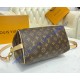 Louis Vuitton Monogram Canvas Speedy 25 with Shoulder Strap M40390