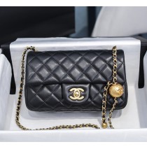 Chanel Mini Quilted Rectangular Bag in Lambskin C1787-black