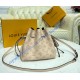 Louis Vuitton Mahina Bella M57068