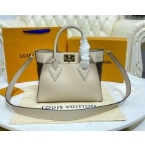 Louis Vuitton On My Side PM M57729