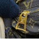 Louis Vuitton Onthego GM M21053-tan