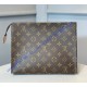 Louis Vuitton Monogram Canvas Toiletry Pouch 26 M47542