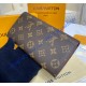 Louis Vuitton New Sarah Wallet in Monogram Canvas M60531