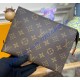 Louis Vuitton Monogram Canvas Toiletry Pouch 19 M47544