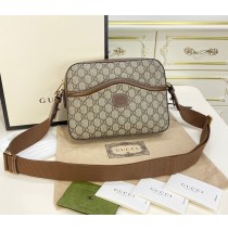 Gucci GG Supreme Messenger Bag With Interlocking G GU675891C-brown