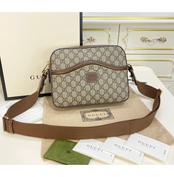 Gucci GG Supreme Messenger Bag With Interlocking G GU675891C-brown