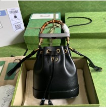 Gucci Diana Mini Bucket Bag GU724667-black