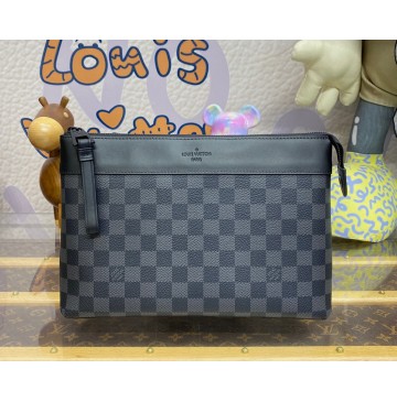 Louis Vuitton Damier Graphite Pochette Voyage Souple N82543-black