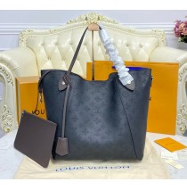 Louis Vuitton Mahina Leather Hina MM Noir M54354