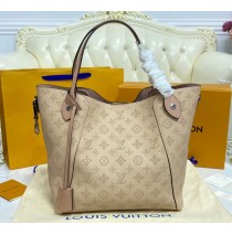 Louis Vuitton Mahina Leather Hina MM M54354-pink