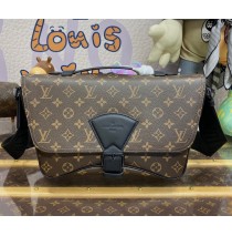 Louis Vuitton Monogram Canvas Montsouris Messenger M46685-brown