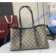 Gucci GG Emblem Medium tote bag GU815214-black