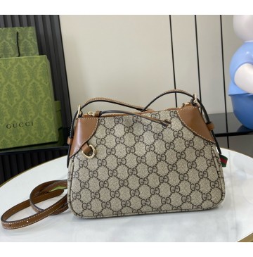Gucci GG Emblem small shoulder bag GU815218-brown