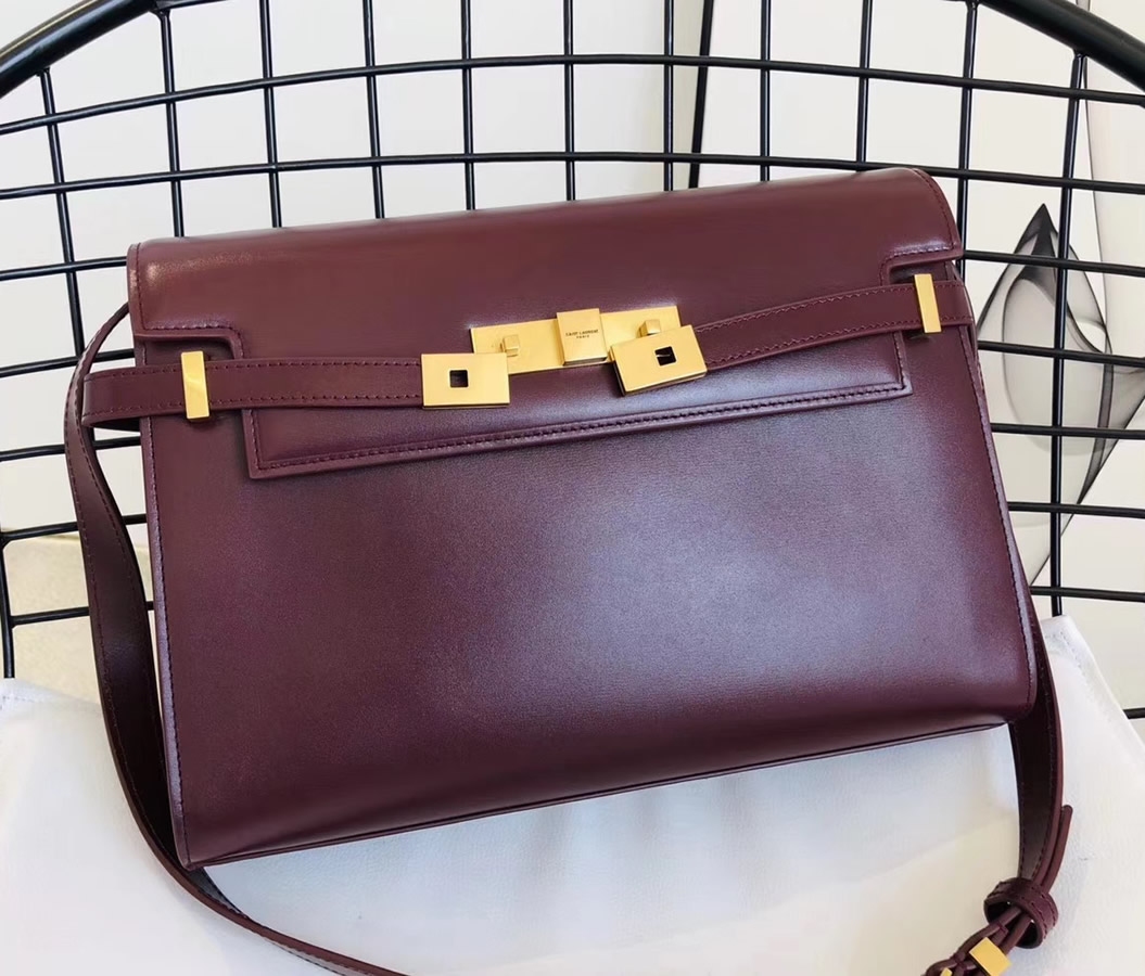 manhattan leather shoulder bag