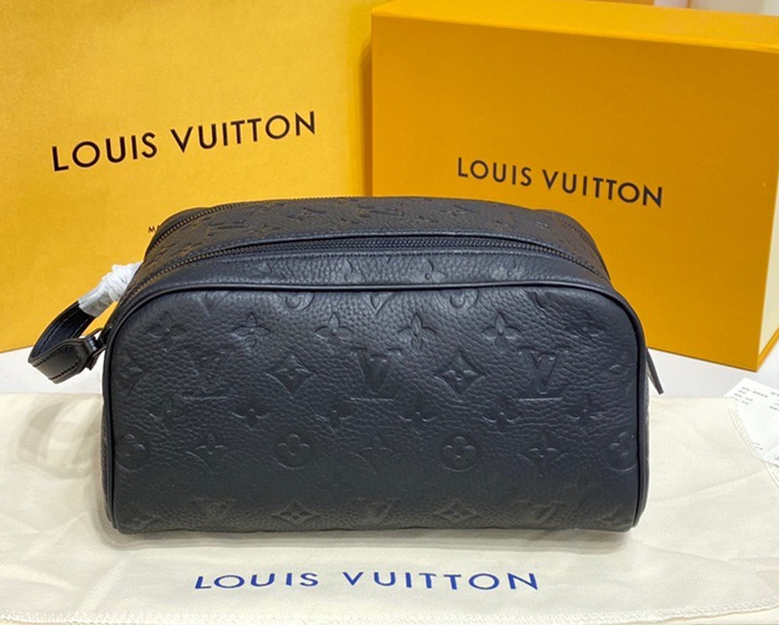 Louis Vuitton Dopp Kit M59478 – LuxTime DFO Handbags