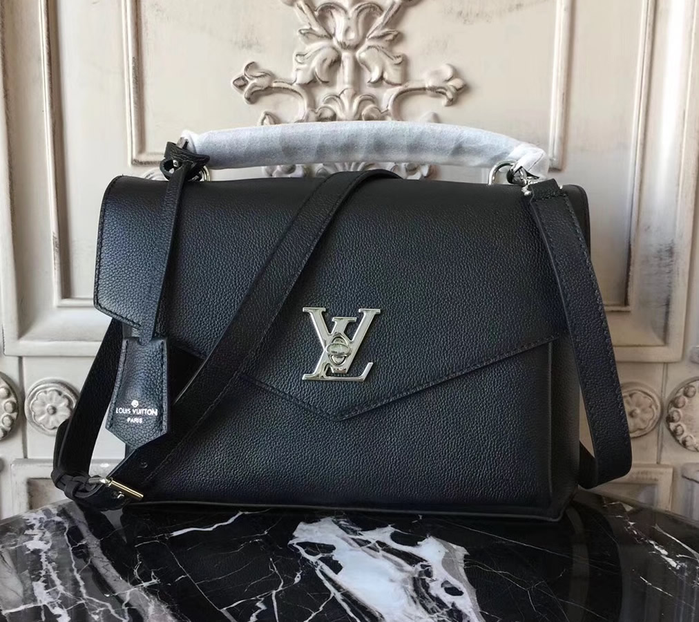 Louis Vuitton My Lockme Black M54849